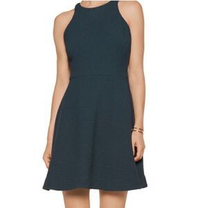 Elizabeth and James size 8 Magdalena Textured Green Fit and Flare Dress